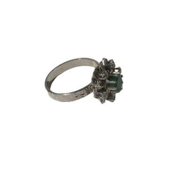 Bague Pompadour en or blanc, émeraude et diamants - Castafiore