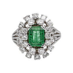 Bague Pompadour en or blanc, platine, émeraude et diamants - Castafiore