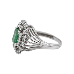 Bague Pompadour en or blanc, platine, émeraude et diamants - Castafiore