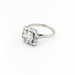 Bague Pompadour en or blanc Platine et diamants - Castafiore