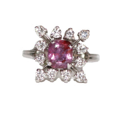 Bague Pompadour en or blanc, rubis, et diamants - Castafiore
