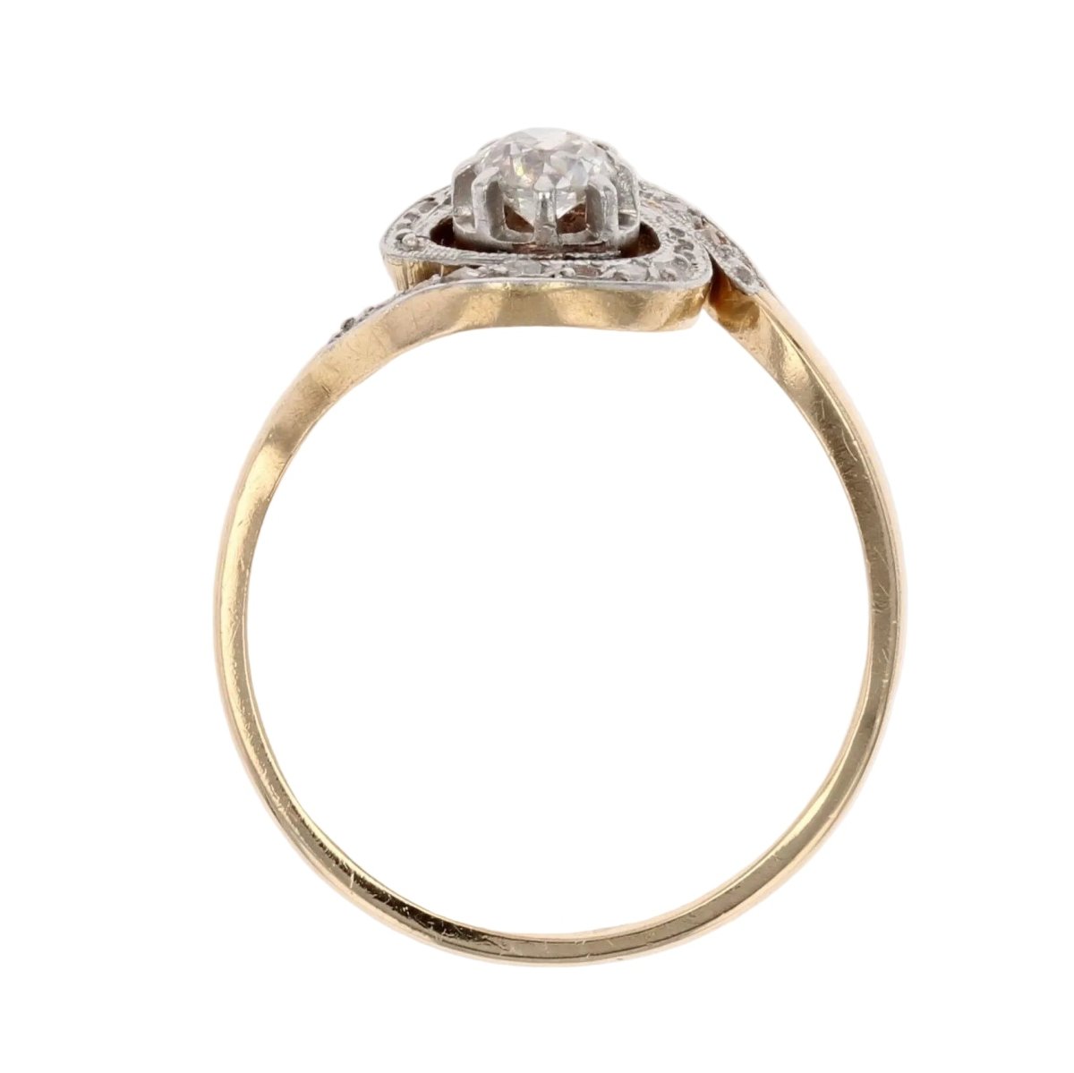 Bague Pompadour en or jaune, platine et diamants - Castafiore