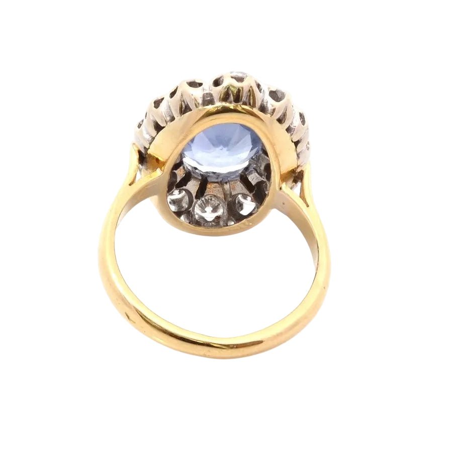 Bague Pompadour en or jaune, platine, saphir et diamants - Castafiore