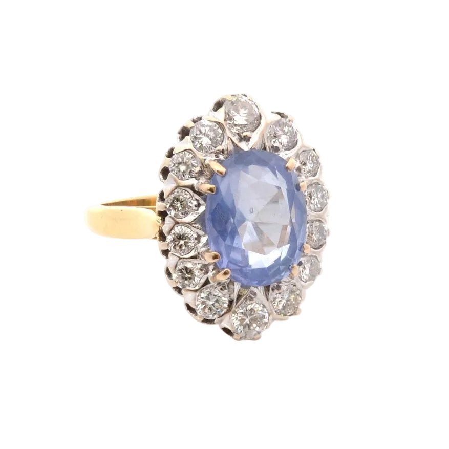 Bague Pompadour en or jaune, platine, saphir et diamants - Castafiore