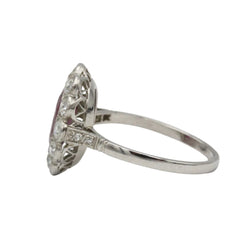 Bague Pompadour en platine, rubis et diamants - Castafiore