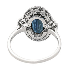 Bague Pompadour en platine, saphir et diamants - Castafiore