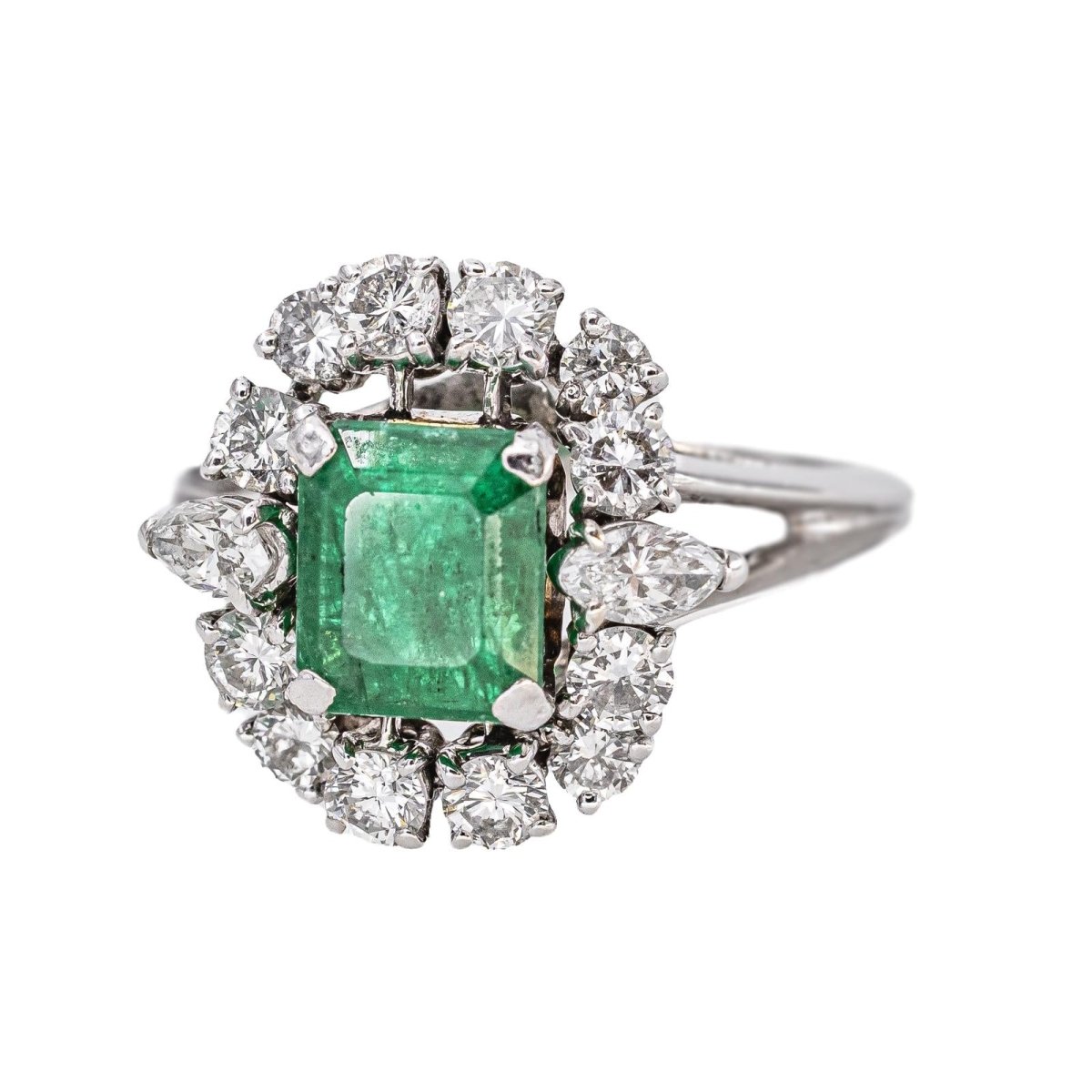 Bague Pompadour Or blanc Emeraude - Castafiore