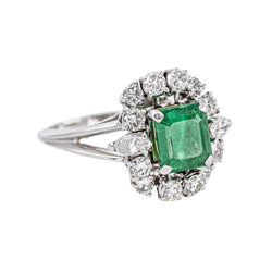 Bague Pompadour Or blanc Emeraude - Castafiore