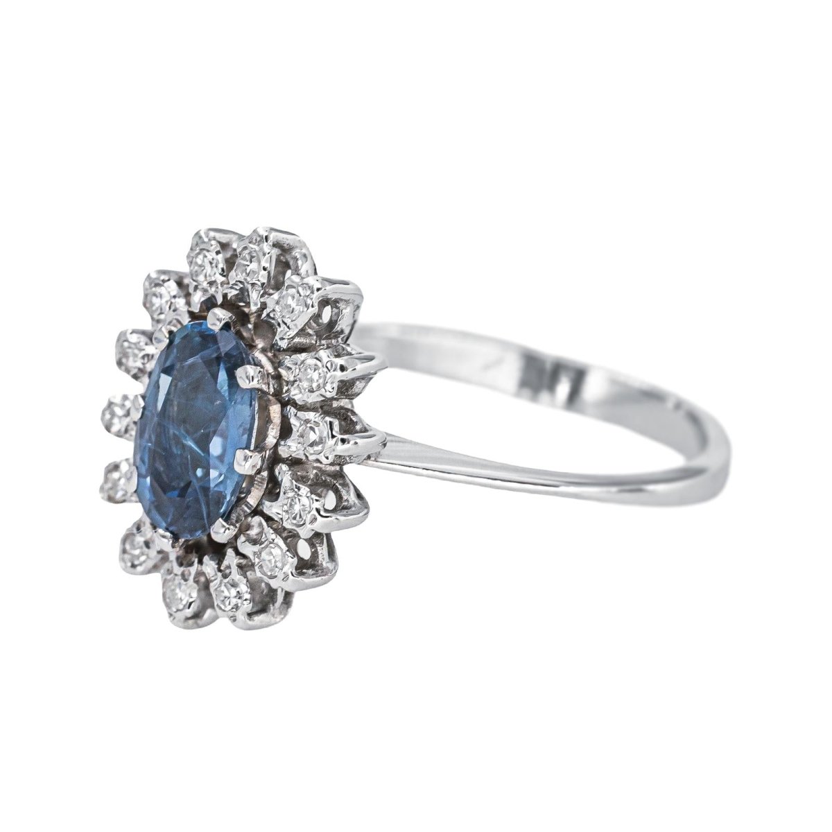 Bague Pompadour Or blanc Saphir - Castafiore