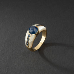 Bague REPOSSI pour femmes en or jaune 18K, saphirs et nacres. - Castafiore