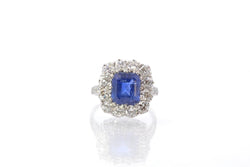 Bague saphir naturel non chauffé et diamants en platine - Castafiore