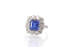 Bague saphir naturel non chauffé et diamants en platine - Castafiore