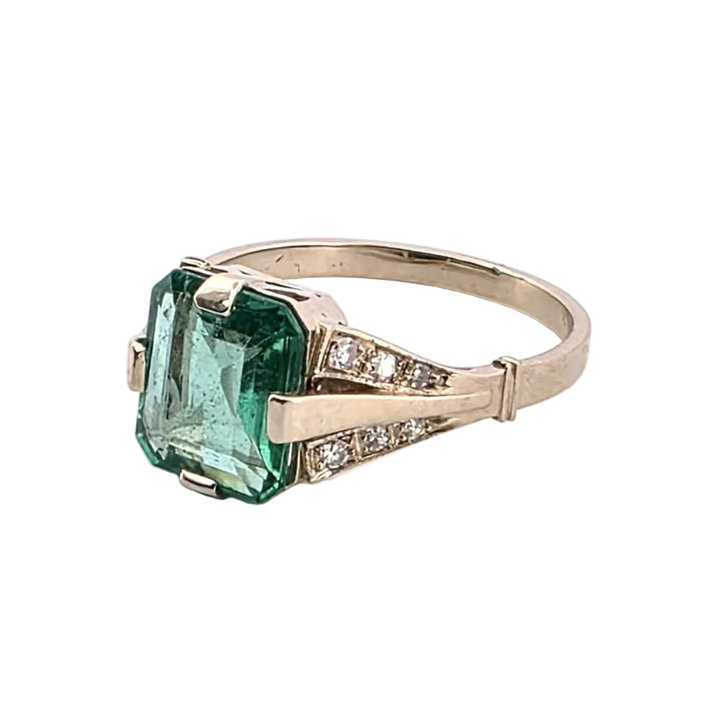 Bague Solitaire en or blanc, émeraude et diamants - Castafiore