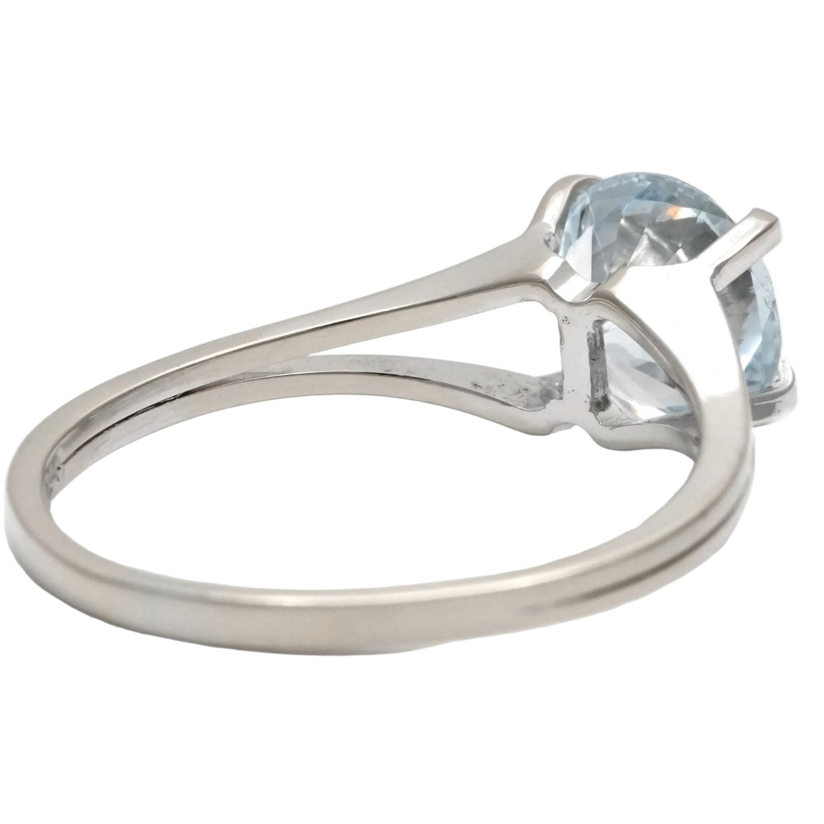 Bague Solitaire en or blanc et aigue-marine - Castafiore