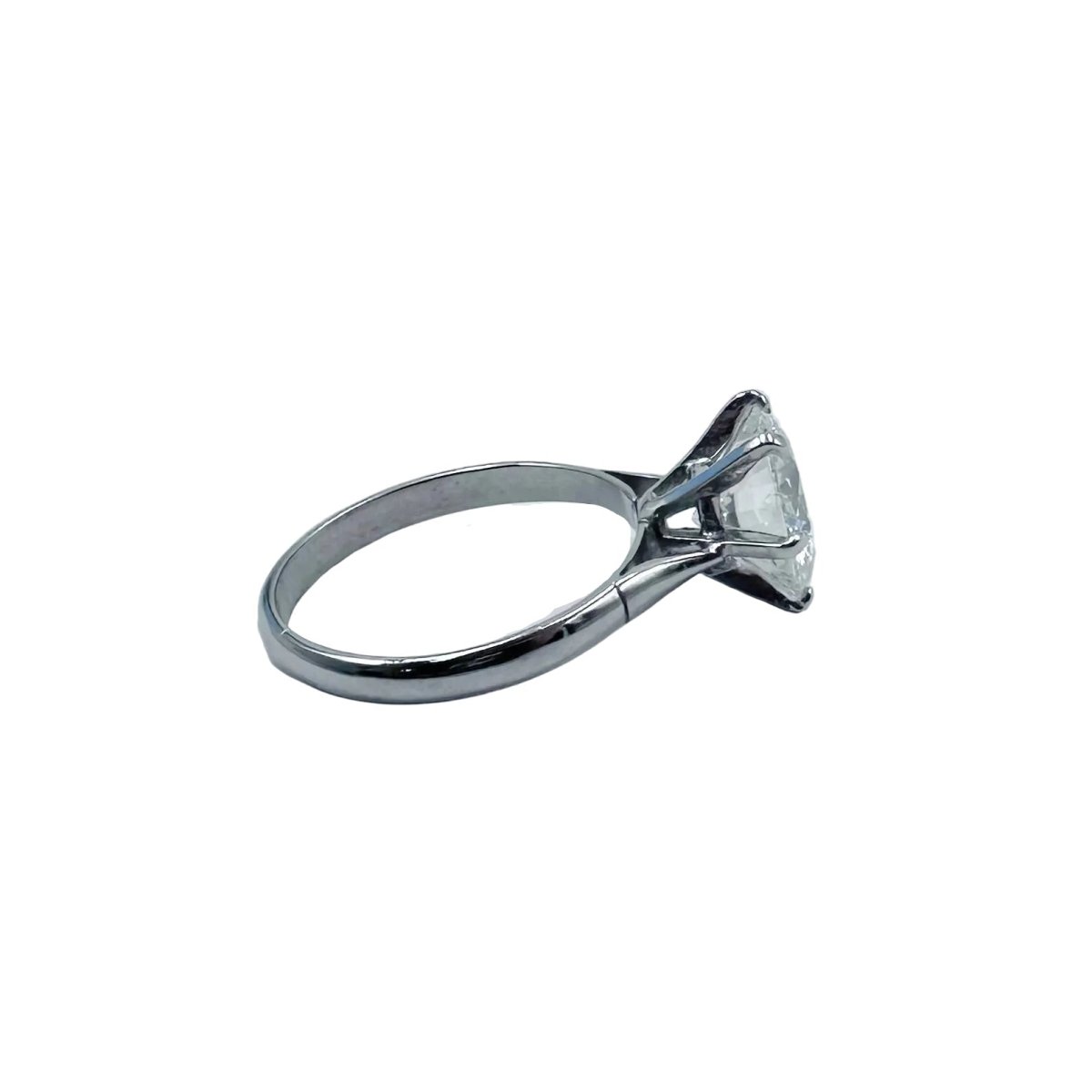 Bague Solitaire en or blanc et diamant - Castafiore