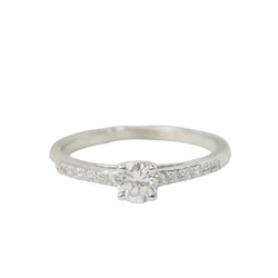 Bague solitaire en or blanc et diamants 0.30 ct - Castafiore