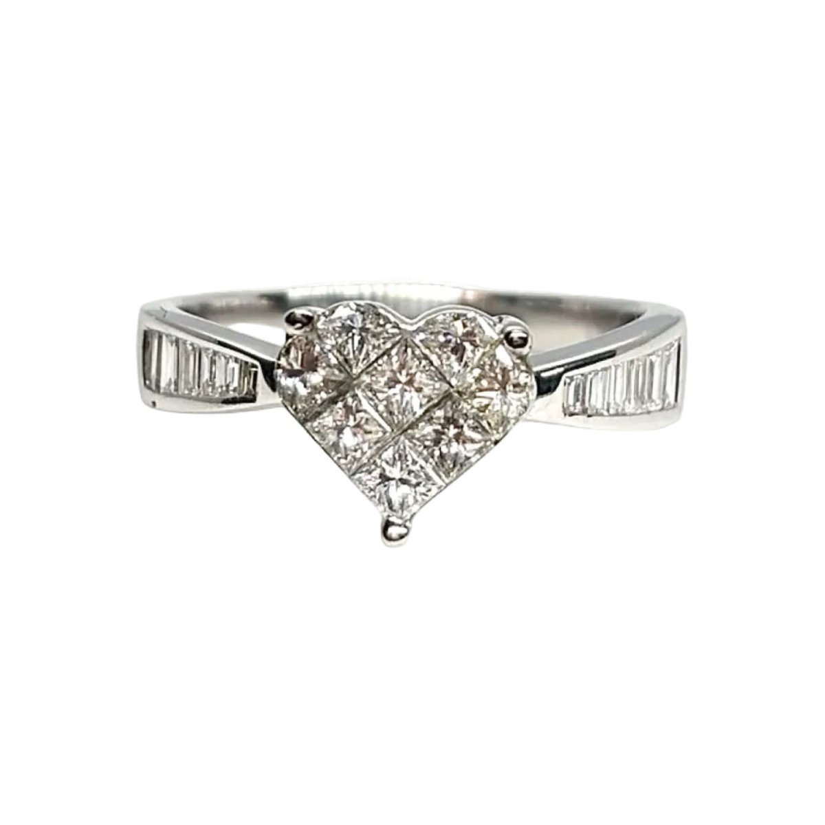 Bague Solitaire en or blanc et diamants - Castafiore