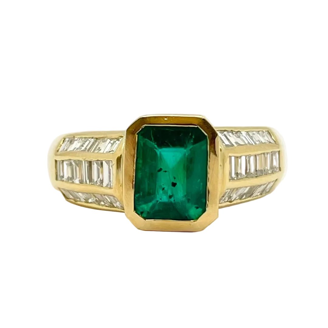 Bague Solitaire en or jaune, émeraude et diamants - Castafiore
