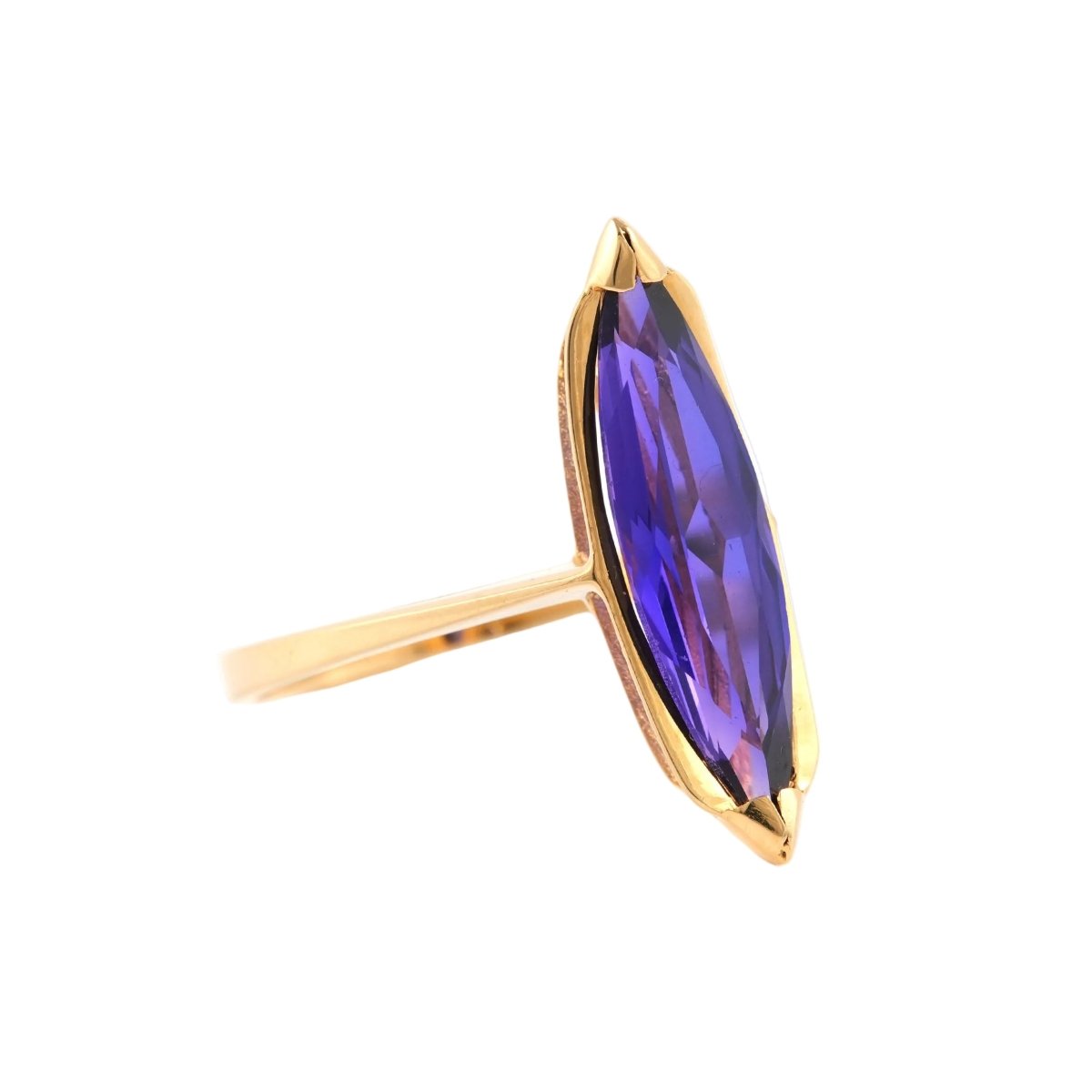 Bague Solitaire en or jaune et améthyste - Castafiore