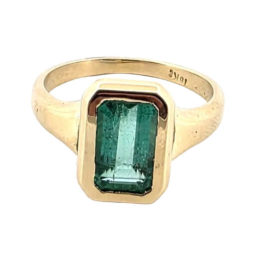 Bague Solitaire en or jaune et émeraude - Castafiore