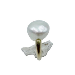 Bague Solitaire en or jaune et perle - Castafiore