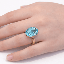 Bague Solitaire en or jaune et topaze - Castafiore