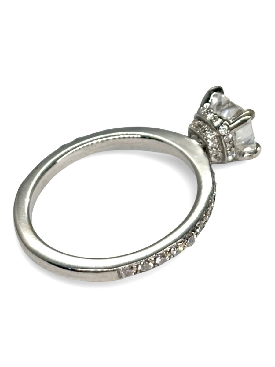 Bague Solitaire en or or blanc et diamants - Castafiore