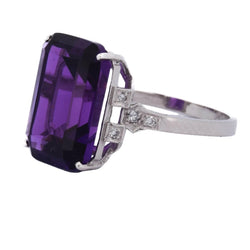 Bague Solitaire en platine, améthyste et diamants - Castafiore