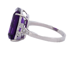 Bague Solitaire en platine, améthyste et diamants - Castafiore
