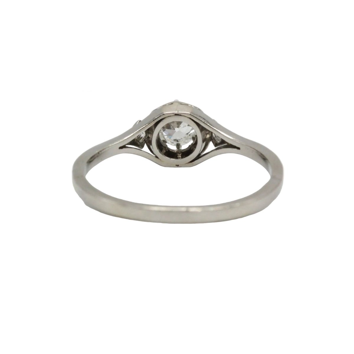 Bague Solitaire en platine et diamants - Castafiore