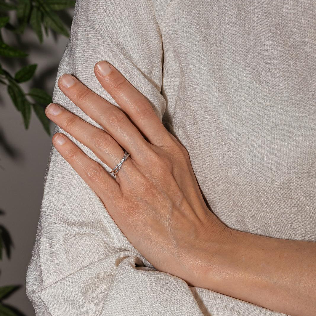 Bague Solitaire MAUBOUSSIN "A la croisée des chemins" en or blanc et diamants - Castafiore