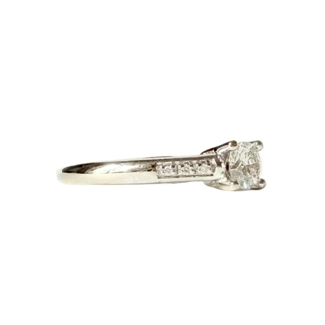 Bague Solitaire MAUBOUSSIN "Tu es le sel de ma vie" en or blanc et diamants - Castafiore