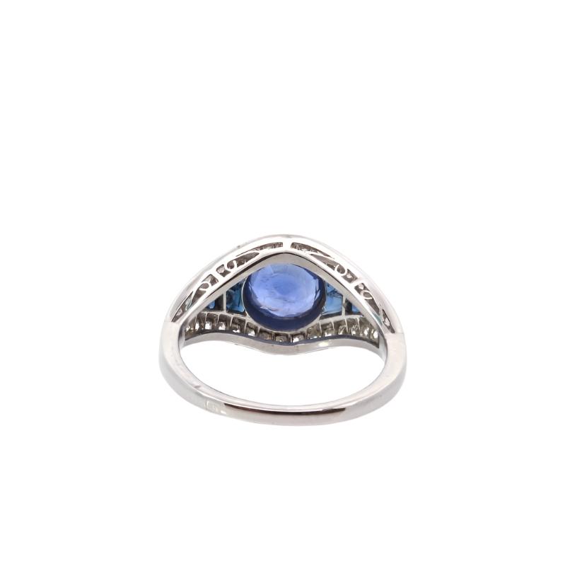 Bague style Art Déco en saphir et diamants - Castafiore
