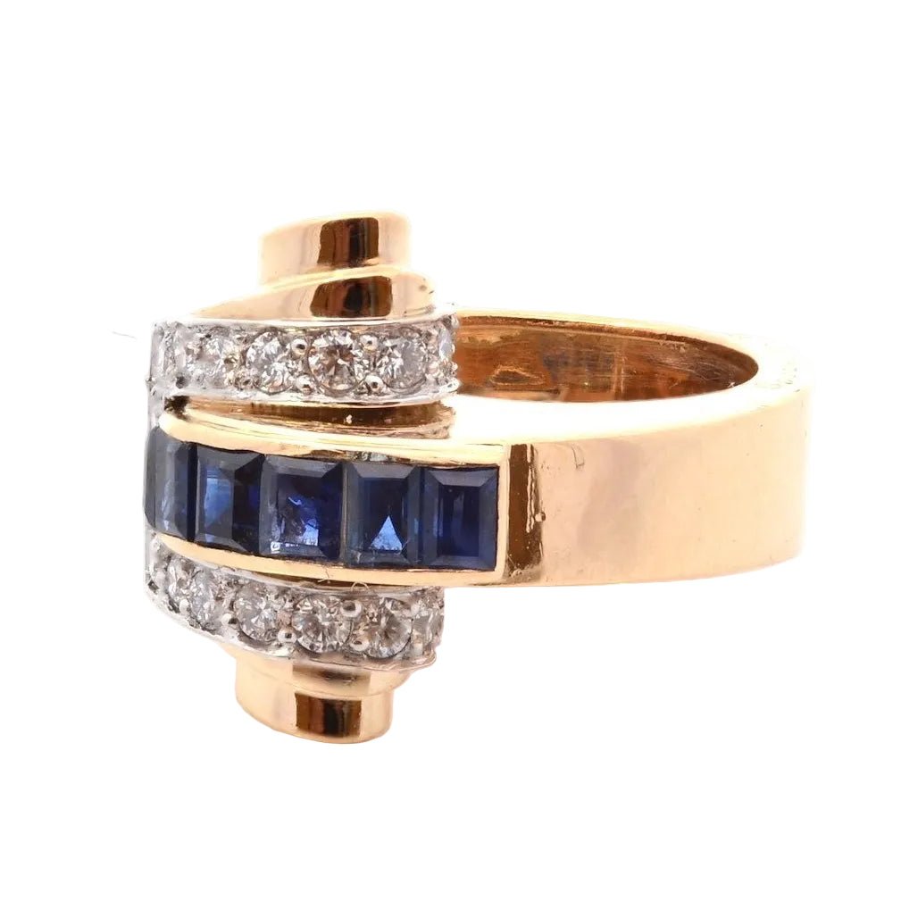 Bague Tank BOUCHERON en or jaune, saphirs et diamants - Castafiore