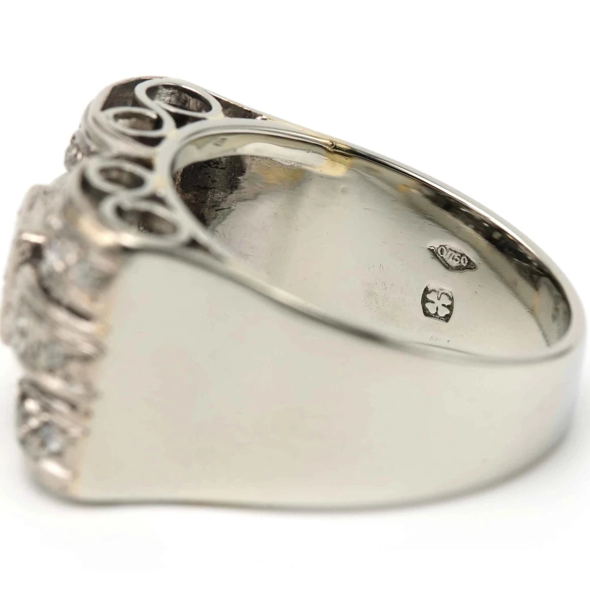 Bague Tank en or blanc et diamants - Castafiore