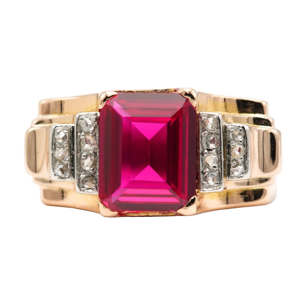 Bague Tank en or jaune, rubis et diamants - Castafiore