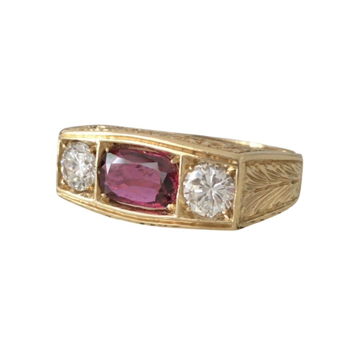 Bague Tank en or jaune, rubis et diamants - Castafiore