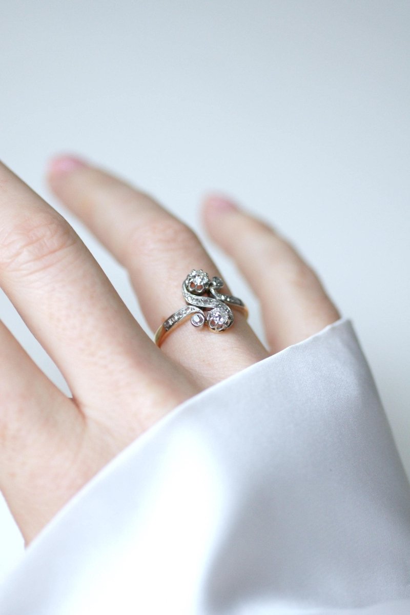 Bague Toi et Moi Diamants 0,55 Ct sur Or et Platine Belle Epoque - Castafiore