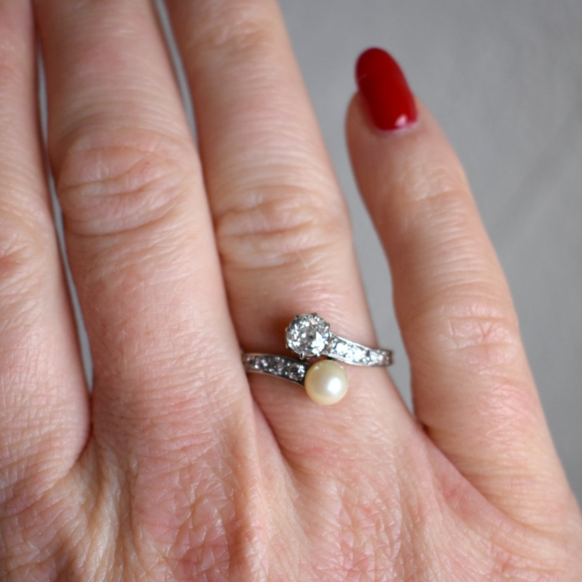 Bague Toi & Moi en or jaune, platine, perle et diamants - Castafiore
