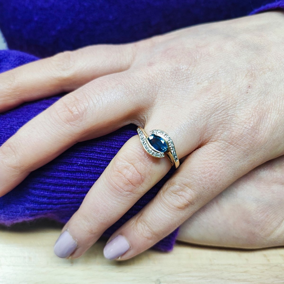 Bague Toi & Moi en or jaune, saphir et diamants - Castafiore