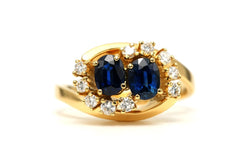Bague Toi & Moi en or jaune, saphirs et diamants - Castafiore