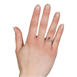 Bague Toi & Moi en or rose, grenat, perle et diamants - Castafiore