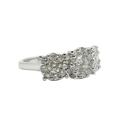 Bague Trilogie en or blanc et diamants - Castafiore