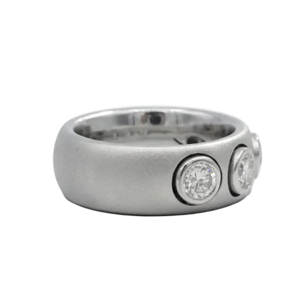 Bague Trilogie en or blanc et diamants - Castafiore