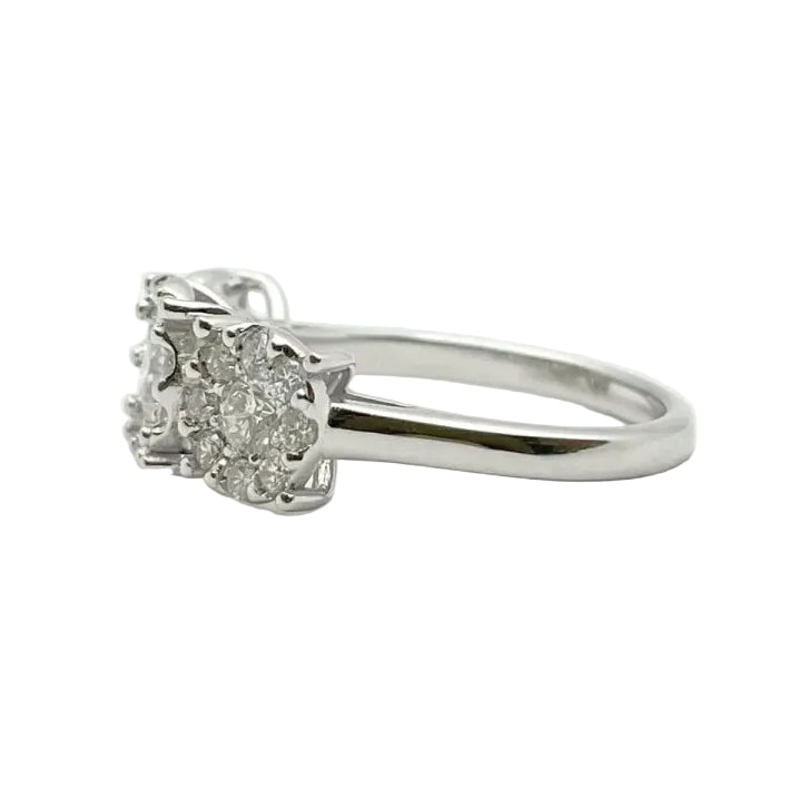 Bague Trilogie en or blanc et diamants - Castafiore