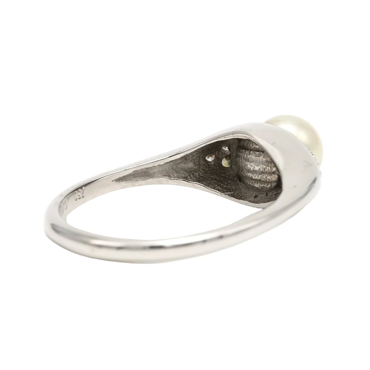 Bague Trilogie en or blanc, perle et diamants - Castafiore