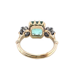 Bague Trilogie en or jaune, argent, émeraude et diamants - Castafiore