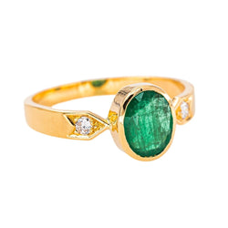 Bague Trilogie en or jaune, émeraude et diamants - Castafiore