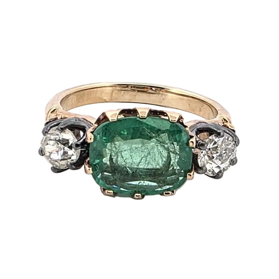 Bague Trilogie en or jaune, émeraude et diamants - Castafiore
