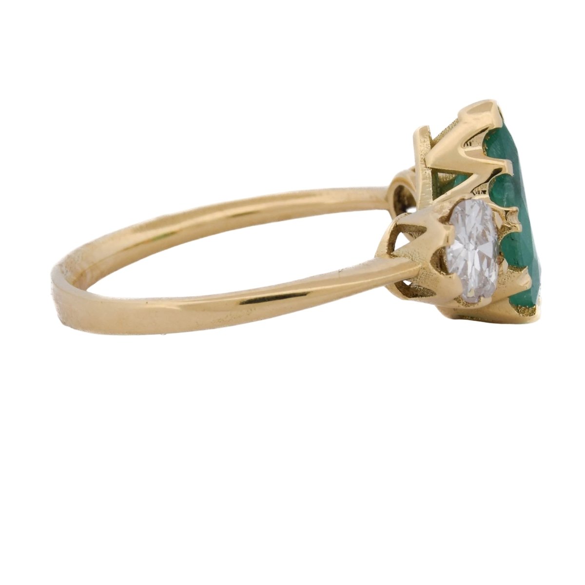 Bague Trilogie en or jaune, émeraude et diamants - Castafiore